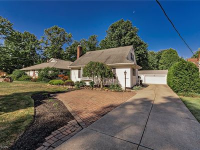1016 Lander Rd