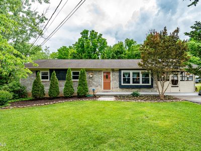 1704 Scenic Dr