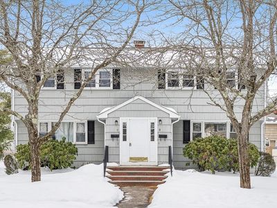 Property at 9 Charles Rd Unit 9, Winchester, MA