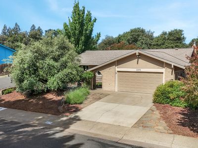 2276 El Cejo Cir