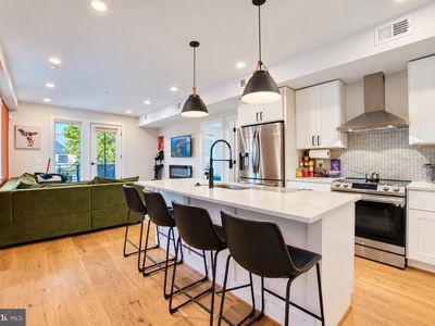 1009 Rhode Island Ave NE #6