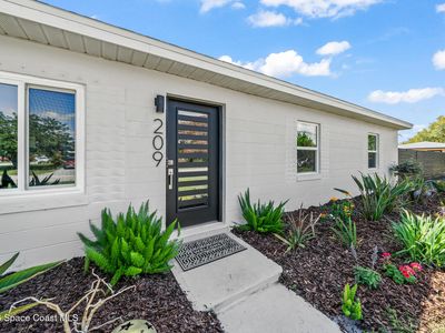 209 Orchid Blvd