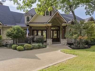 228 Katy Lake Dr