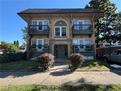 3389 W 125th St