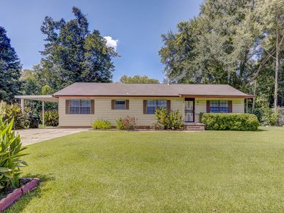 78 Clayton Dr