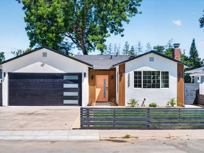 2253 Maywood Ave