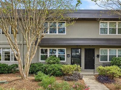 331 Lakemoore Dr NE APT 331C