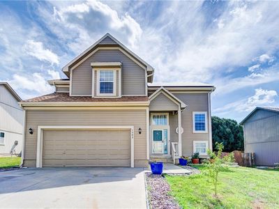1503 N 133rd Ter
