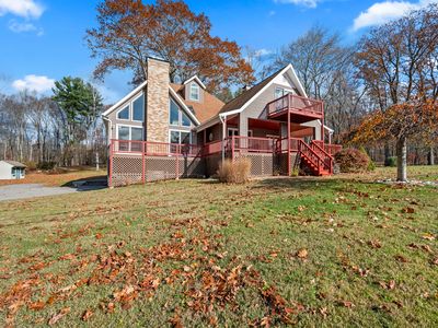 146 Lake Shore Drive