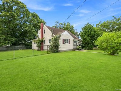 2 Seminole Drive