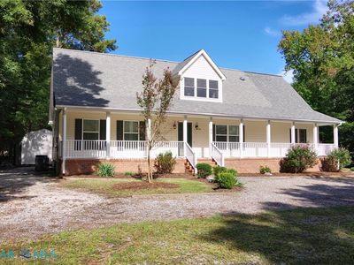 50 Byers St