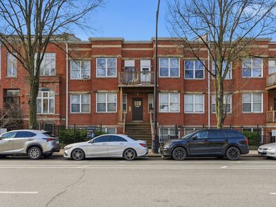 2225 W Warren Blvd #A3