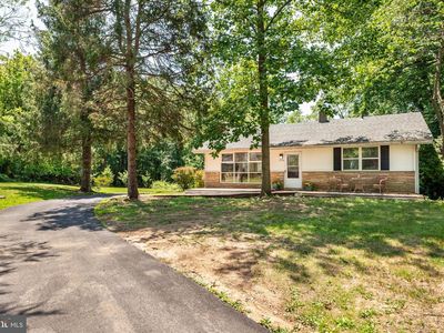 250 S Pennell Rd