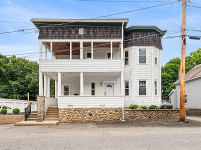 21 Oakland St