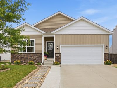 4215 NW Cedarwood Dr