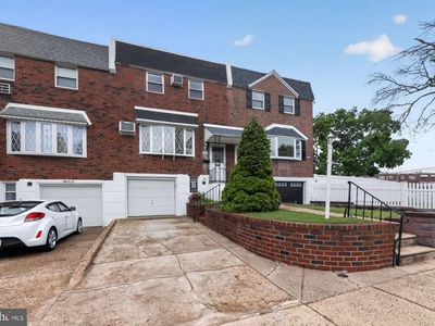 3817 Fairdale Rd