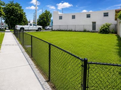 119 NW 3rd St