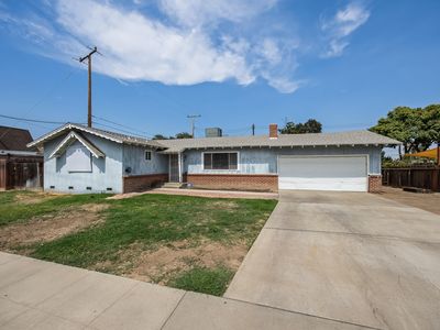 1612 W Caldwell Avenue