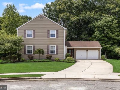 3 Lancelot Ct