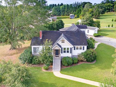 5301 Locust Hill Rd
