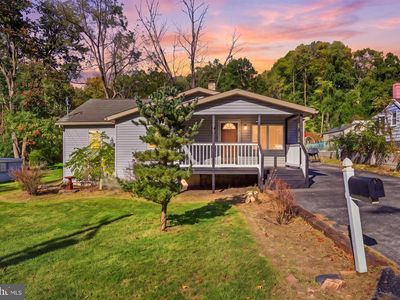 65 Creek Rd