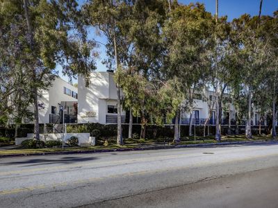 2500 Abbot Kinney Blvd APT 25