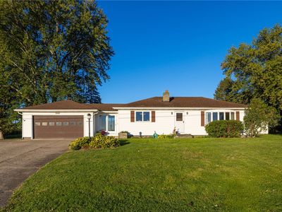 2049 Maple Street Rd