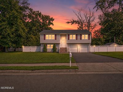 Property at 5 Sanders Drive, Middletown, NJ