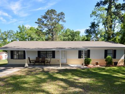 Property at 802 E Lafayette St, Quitman, GA