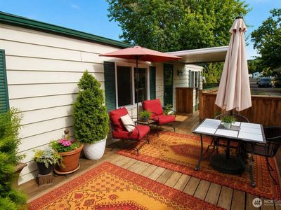2400 Donovan Avenue #72