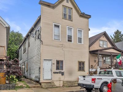 2421 S 5th PLACE