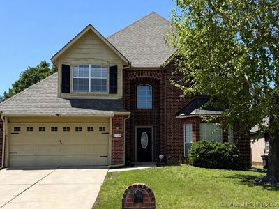 7714 S 92nd Pl E