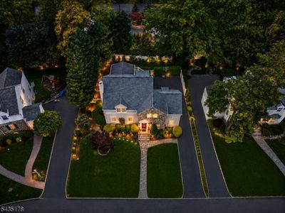 50 Colonial Way