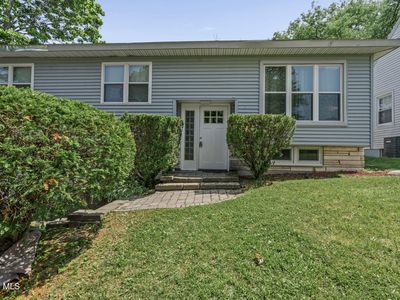 25 Edgecomb Street