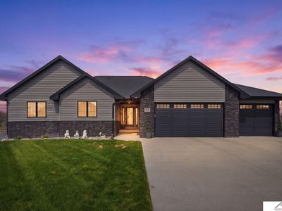 800 Fairway Ct