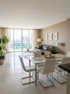 19370 Collins Ave APT 418