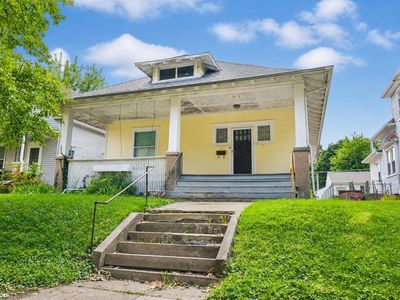 1613 Madison Ave