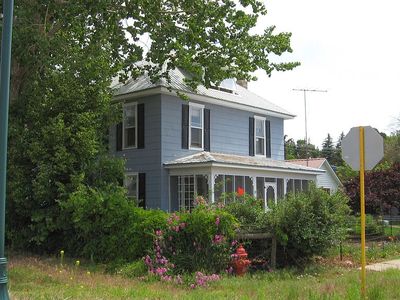 175 W North St