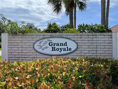 Property at 235 Grand Royale Cir APT 204, Vero Beach, FL