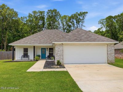 733 Lexington Dr