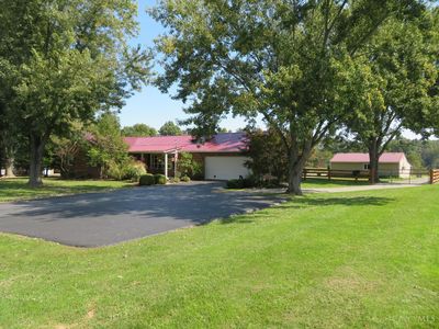 6526 Lilly Rd