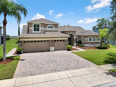 4911 PARKVIEW DRIVE