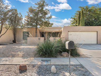 10012 Academy Hills Dr NE