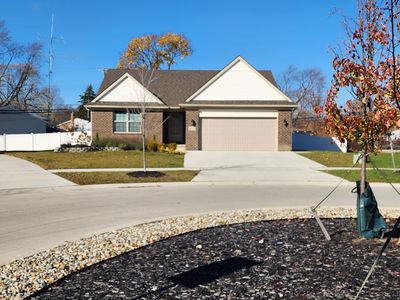 8433 Berwick Dr
