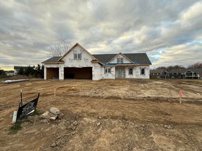 1821 Stratford Ln NW