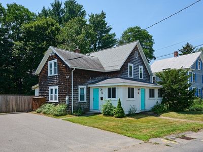 78 Ferry St