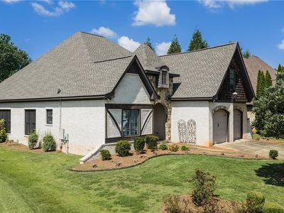748 Karlee Ct