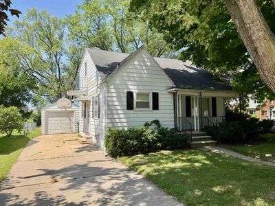 561 Mech St