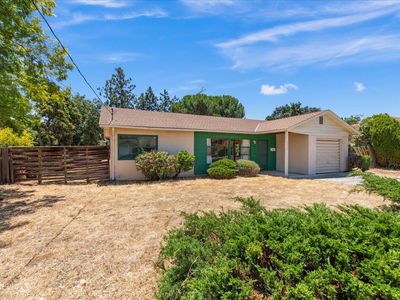20860 Garden Gate Dr