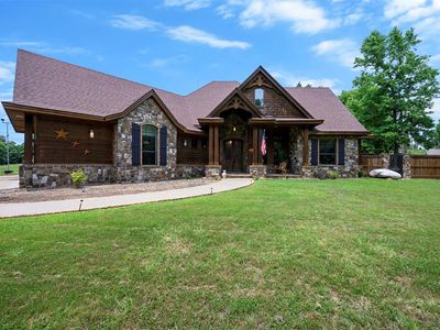 100 Woodbridge Cv